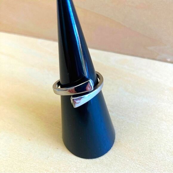 3/$25 Contemporary Ring - Picture 2 of 7